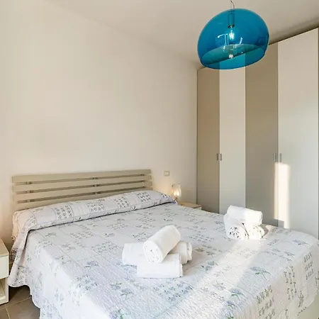 2 Bedroom Lovely In Puegnago Sul Garda